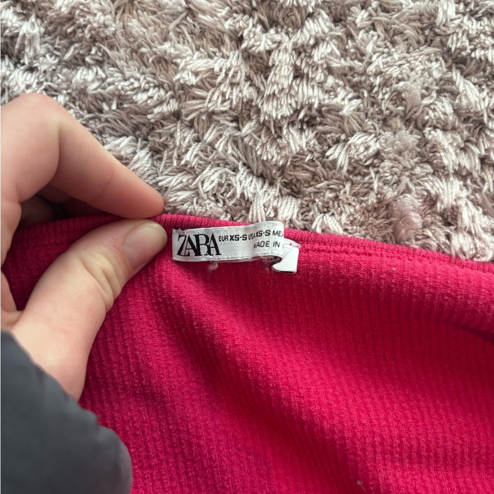 Zara Pink Ribbed Knit Top - Picture 2 of 2